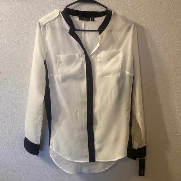 NWT Apt. 9 button down blouse size XS - Picture 1 of 4